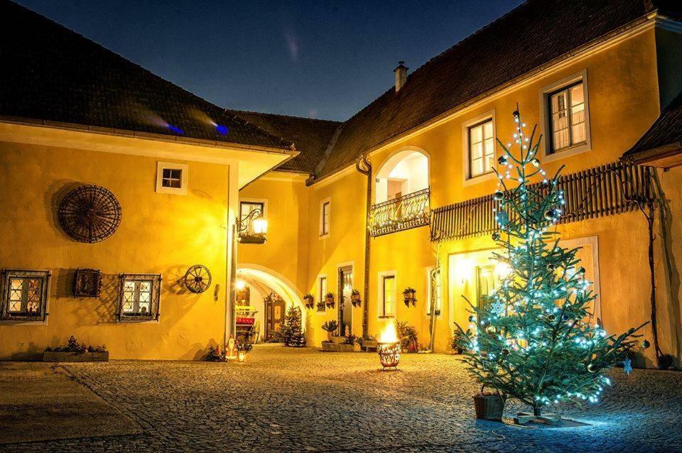 Winzerhof Familie Bogner Apartment Rohrendorf bei Krems Luaran gambar